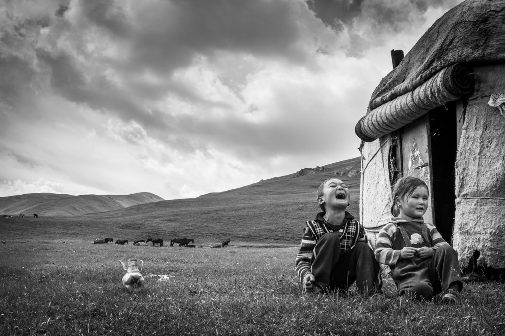 Dal Kazakistan a Hong Kong 2014